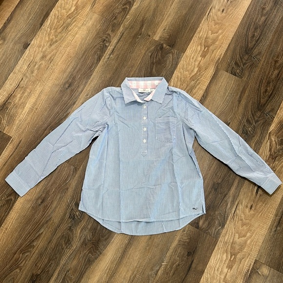 Vineyard Vines Girls White Oxford striped blue/white Popover
Button up sz 14 - Picture 1 of 14